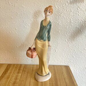 Vintage Simonetti Fontanini Depose Italy Woman Figurine